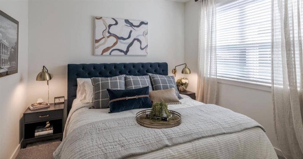 SHORT TERM LEASE AVAILABLEE