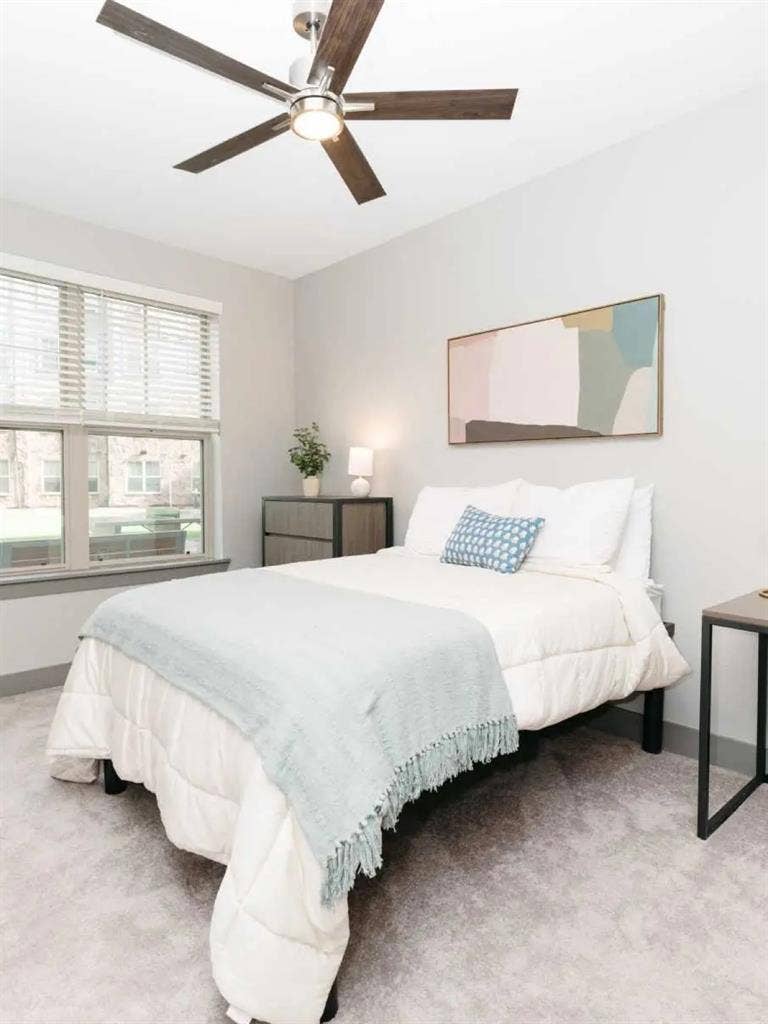 ROOM FOR RENT:) $919!!