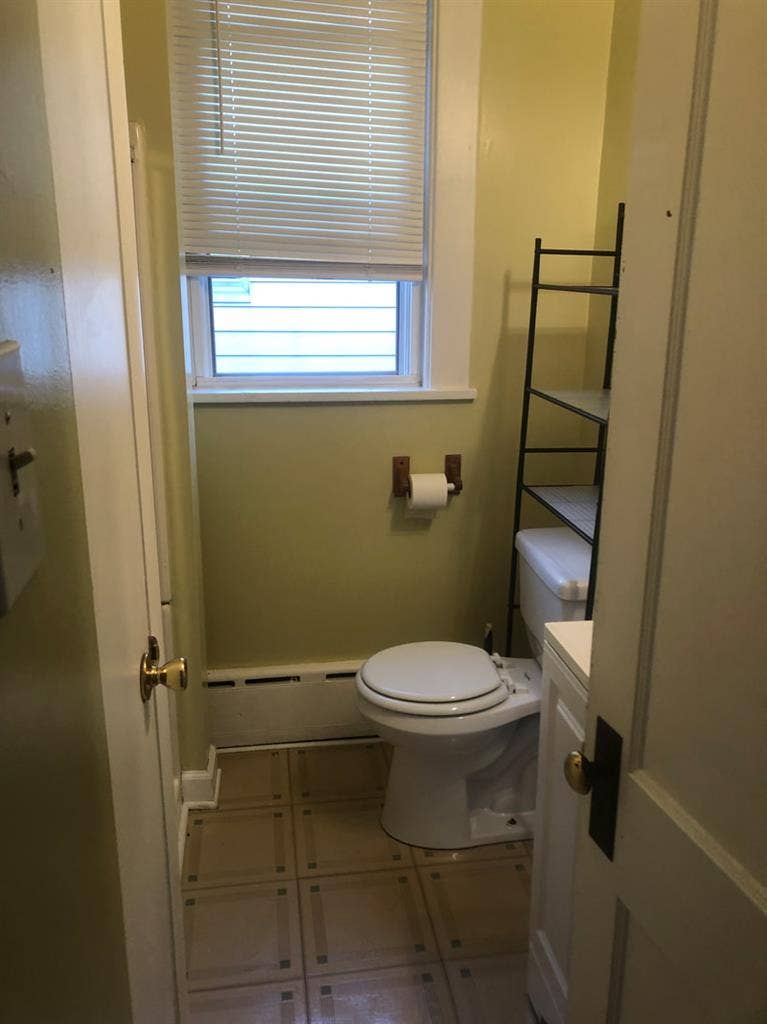 Downtown Albany Room