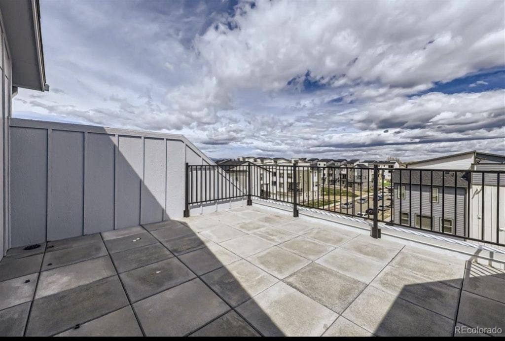 New, furnished home in Broomfield!