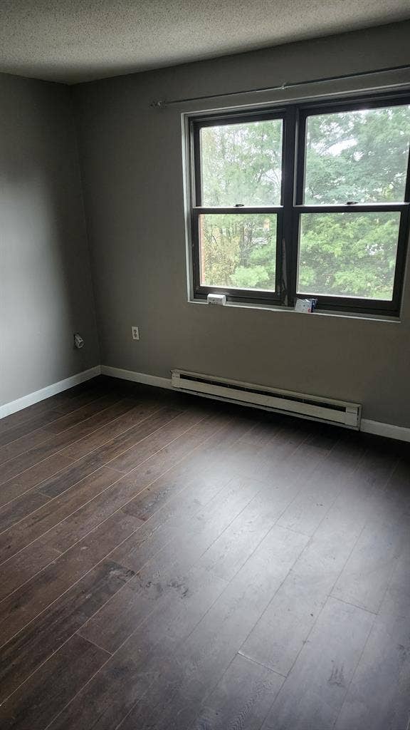 ROOM AVAILABLE‼️