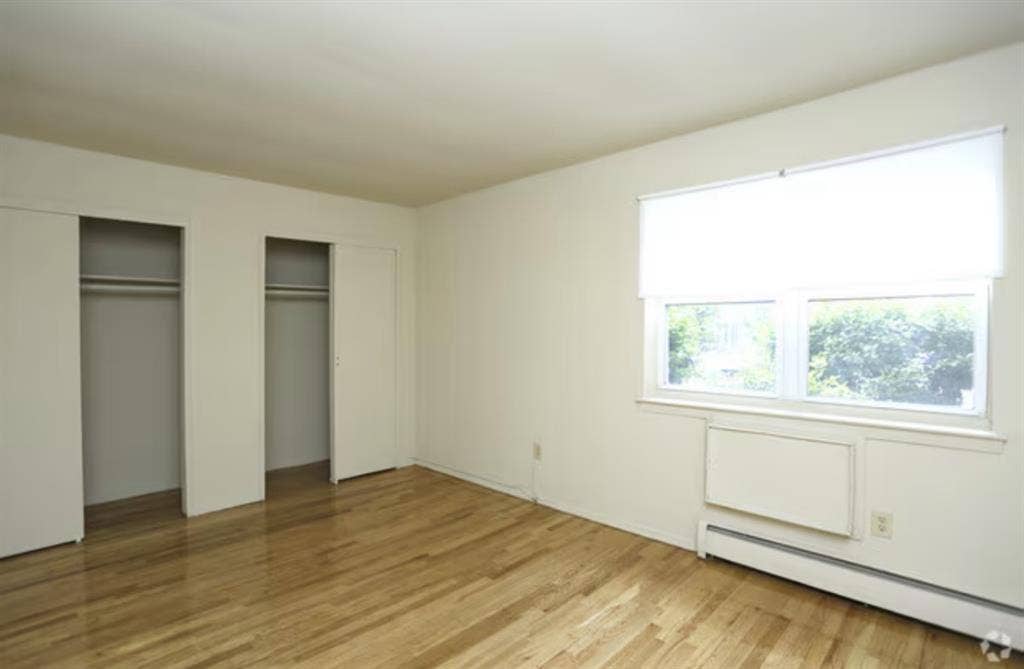 1BR/1BA Apartment - Starts Sept 1