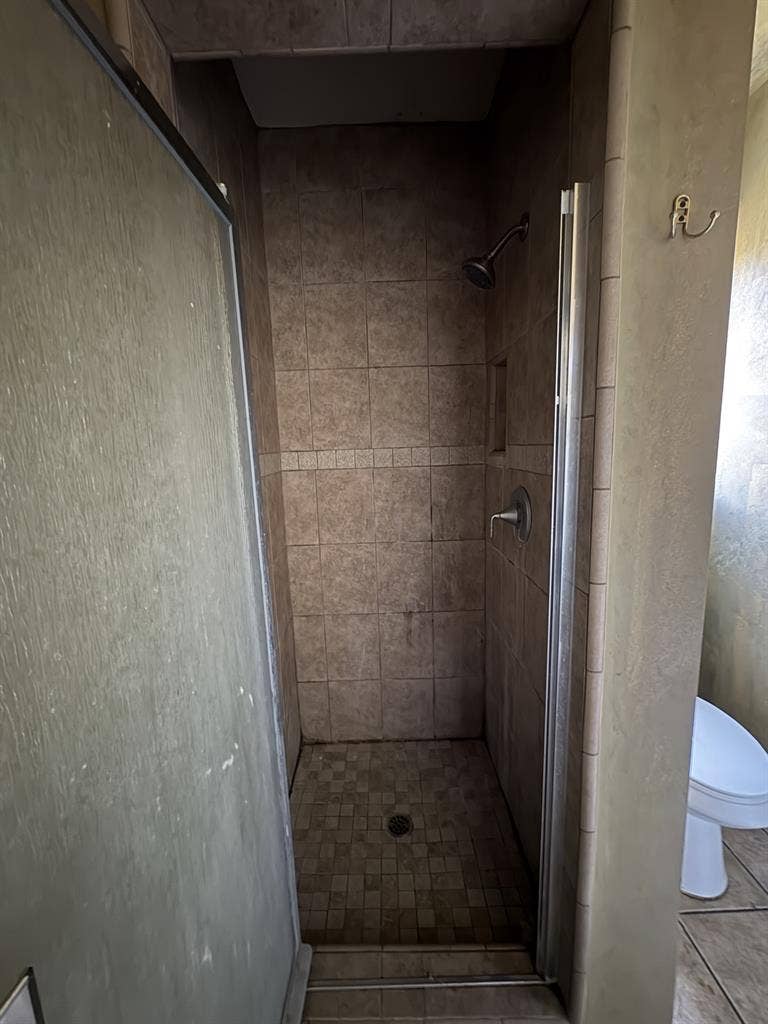 MASTER BEDROOM & BATH Private AF