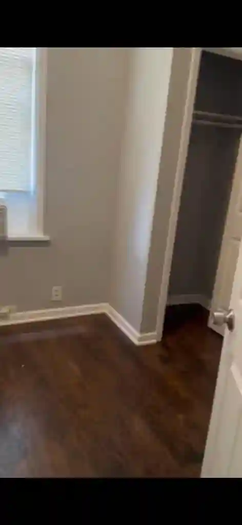 1st floor duplex room & bathroom