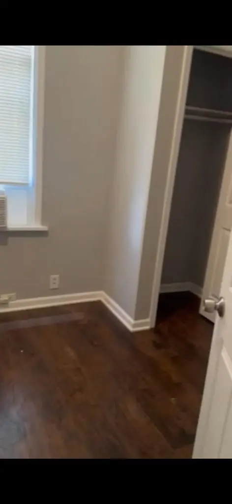 1st floor duplex room & bathroom