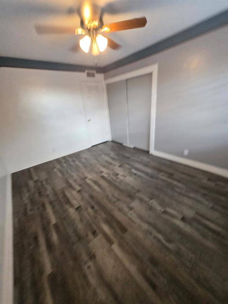 Room For Rent