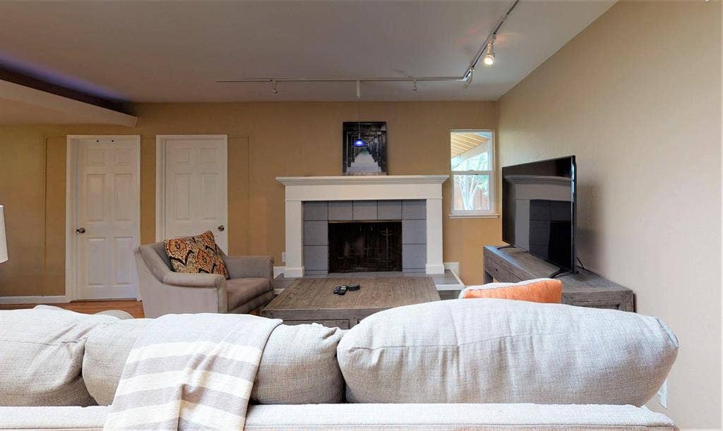 1 BR in Santa Clara