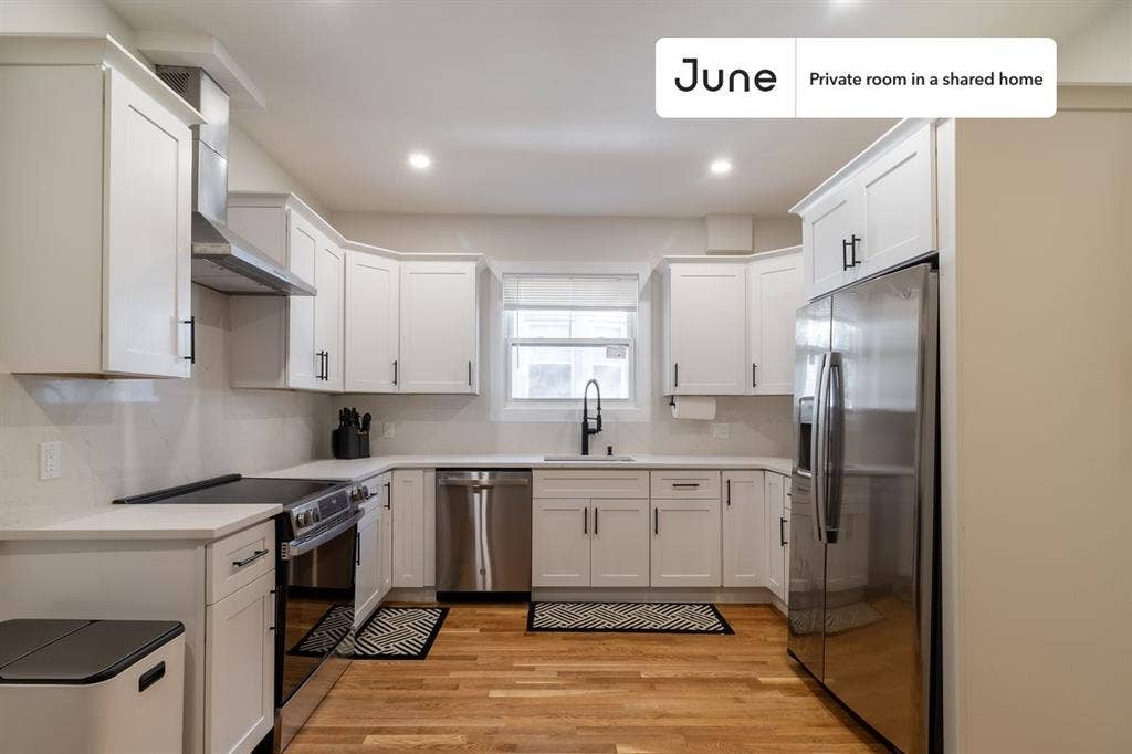 5 BR in Boston