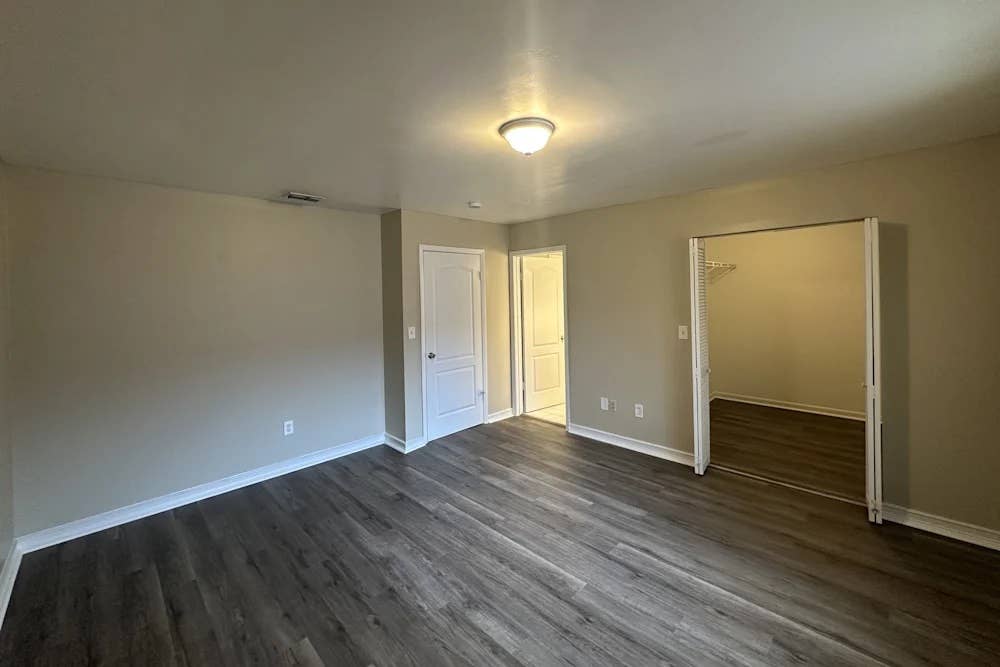 Private Bedroom + Private Bathroom
