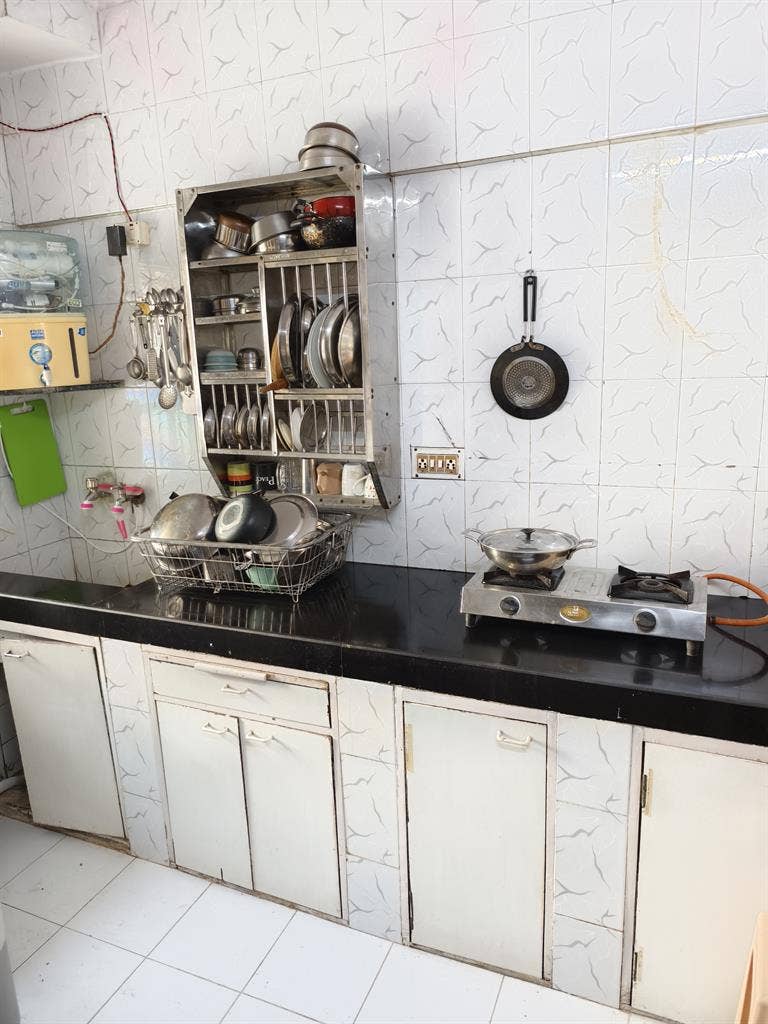 Sharing flat for girls