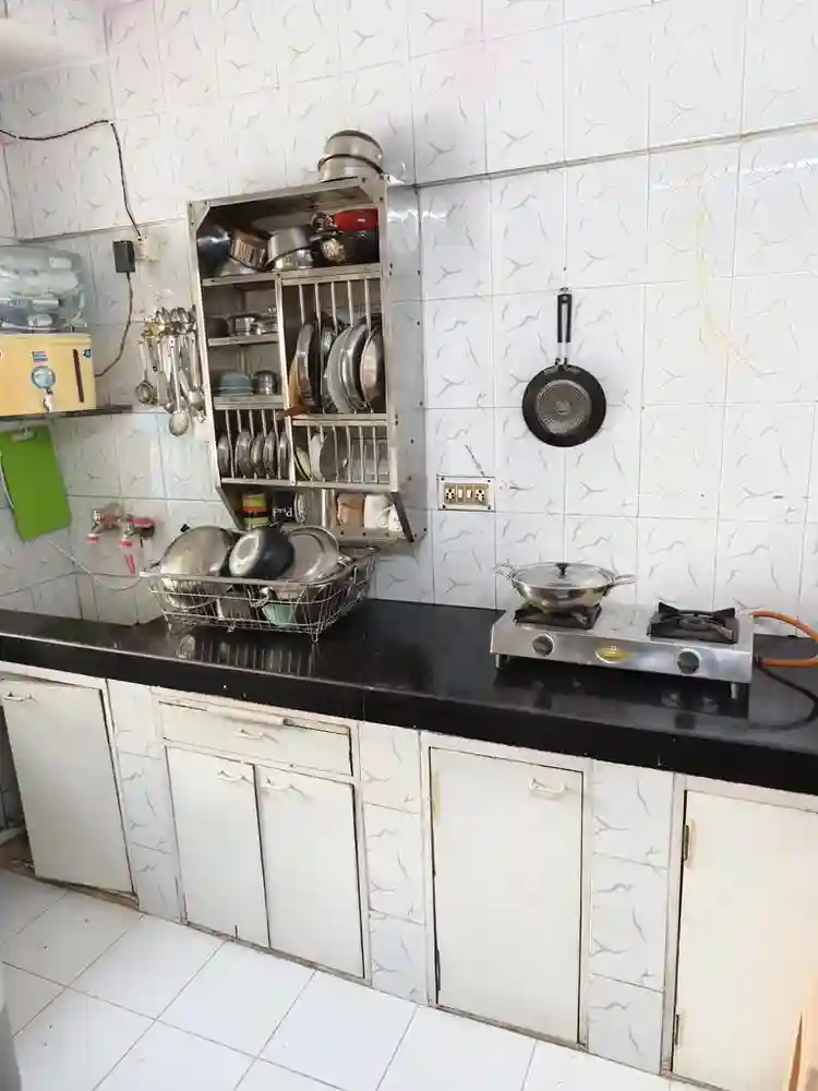 Sharing flat for girls