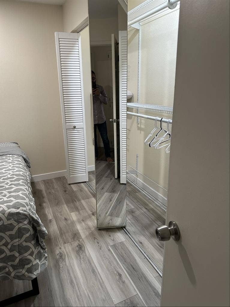 Room for rent in DTC $900