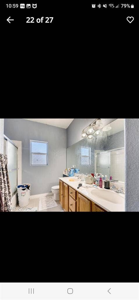 2 rooms available - Spring Valley