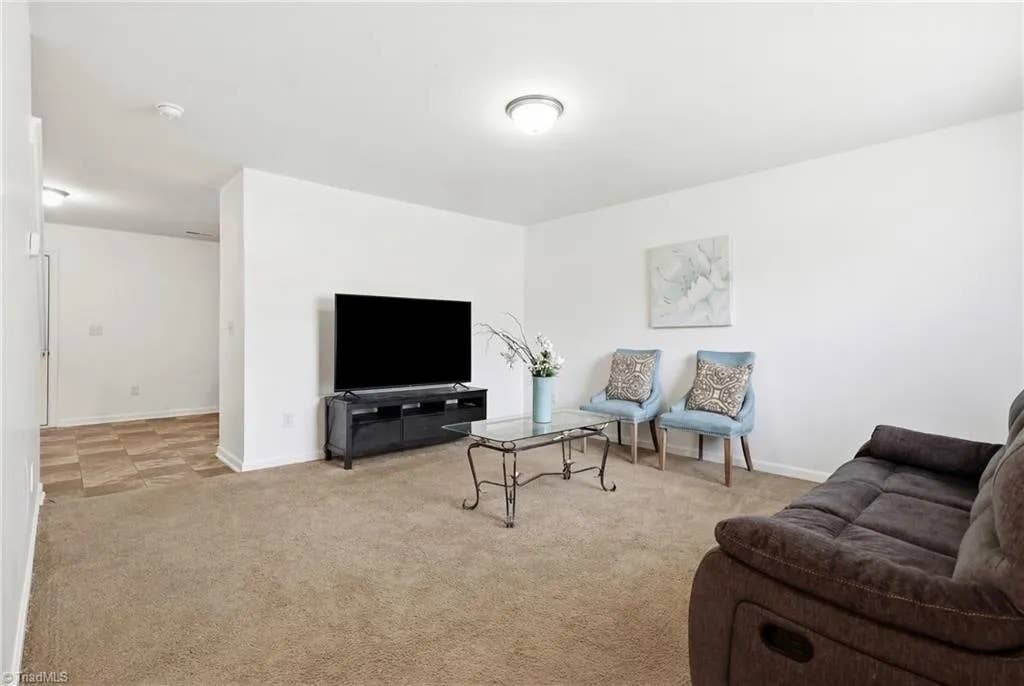 4 BR in Winston-Salem