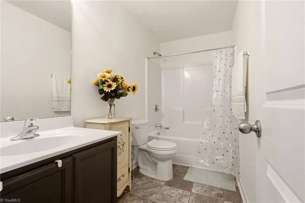 4 BR in Winston-Salem