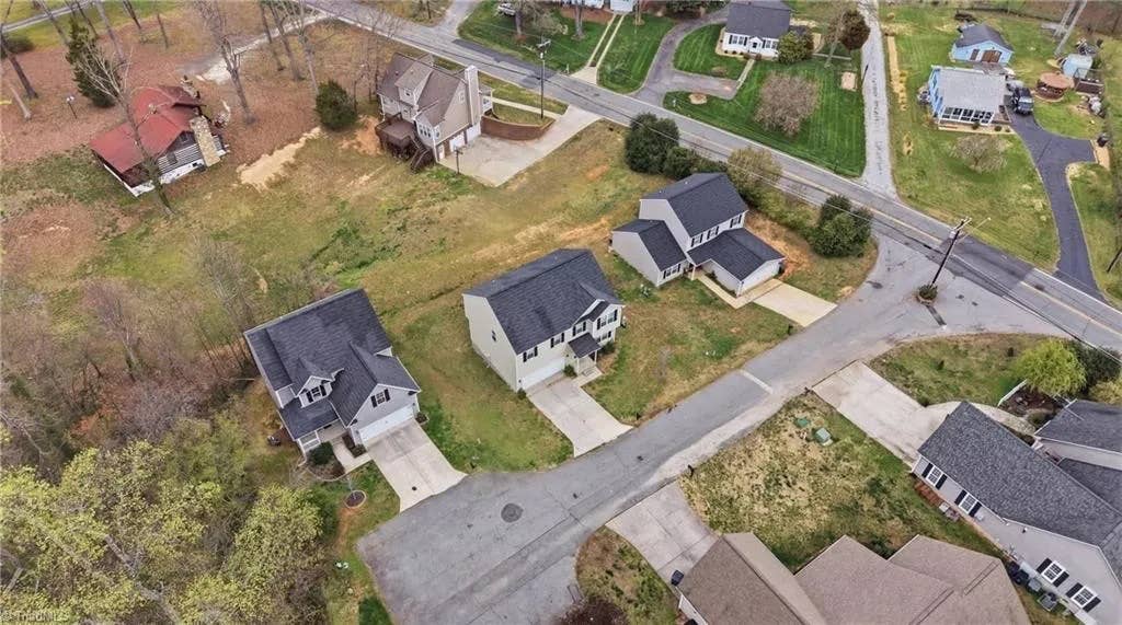 4 BR in Winston-Salem