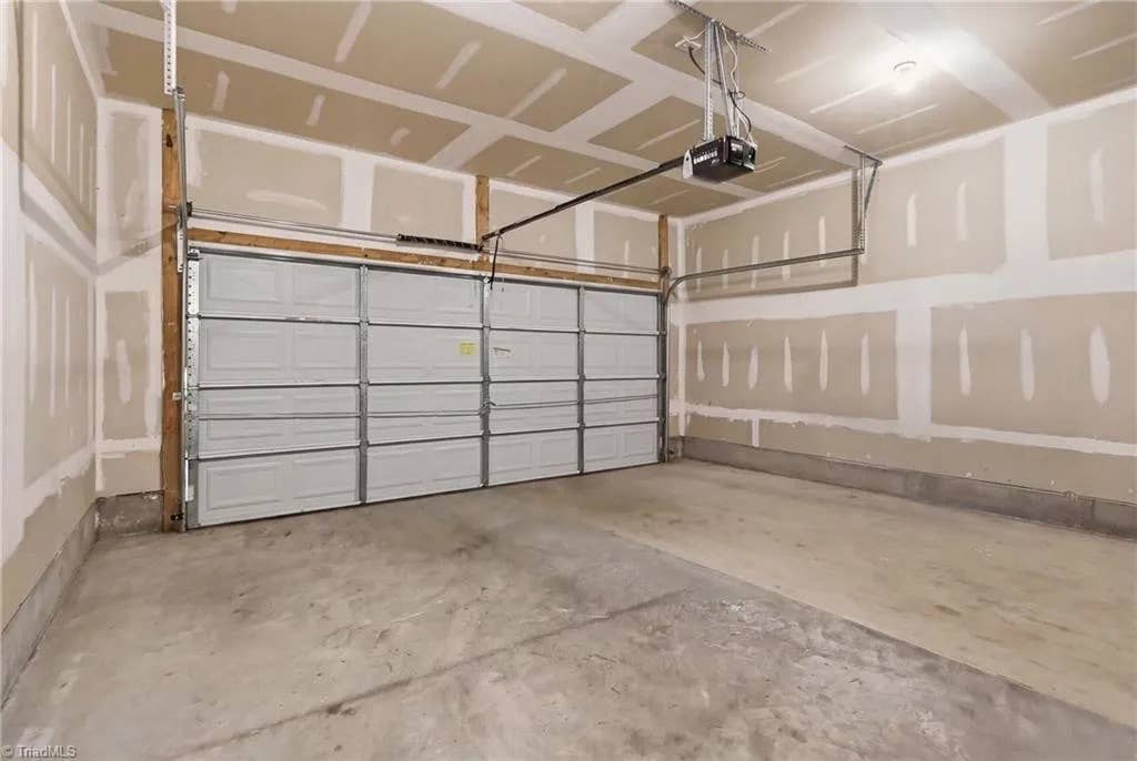 4 BR in Winston-Salem