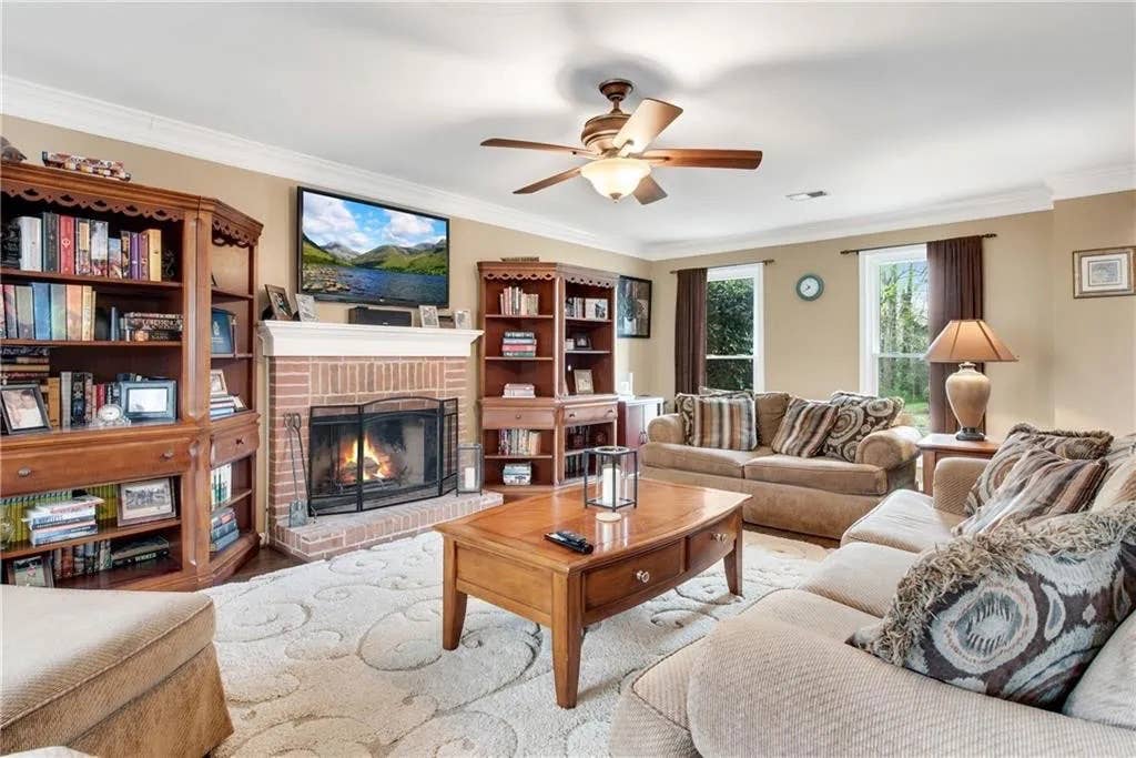 7 BR in Acworth
