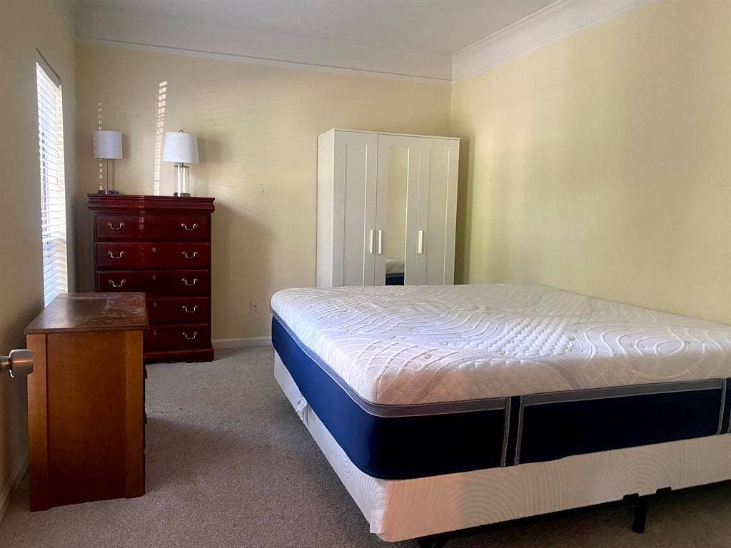 7 BR in Acworth