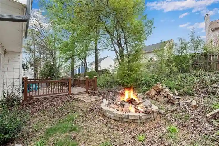 7 BR in Acworth