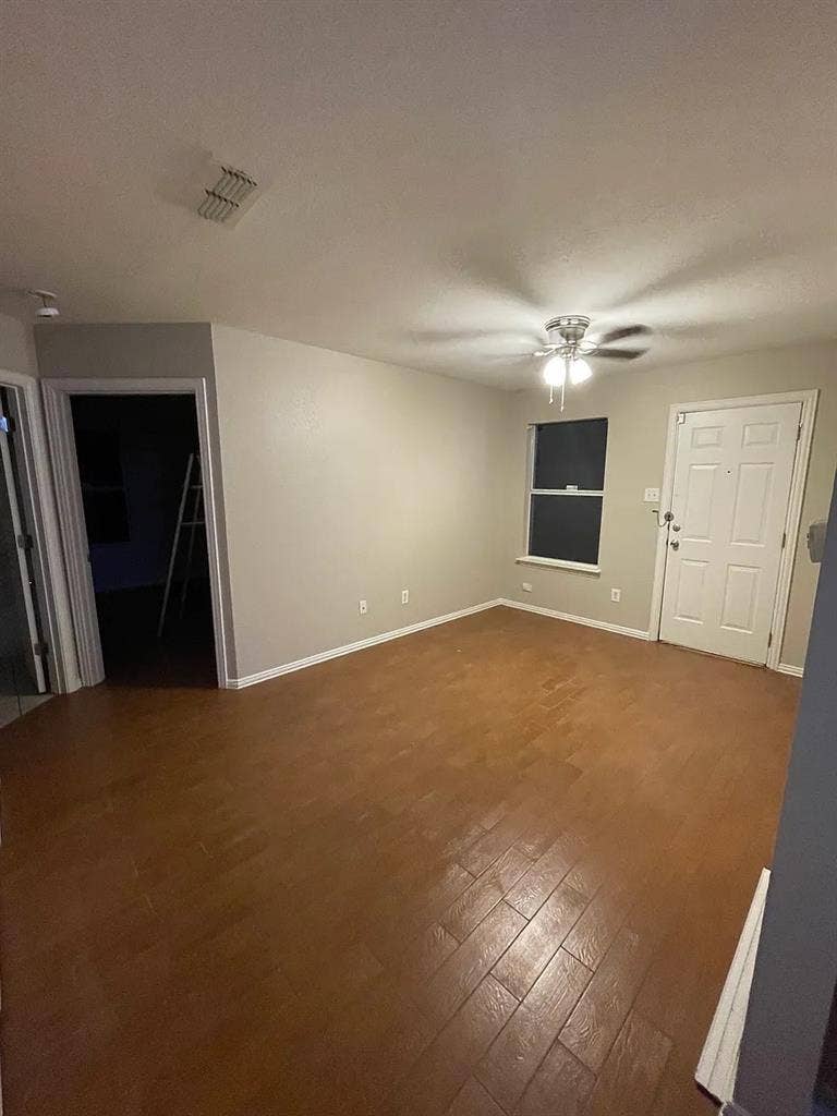 2 BR in Fort Worth