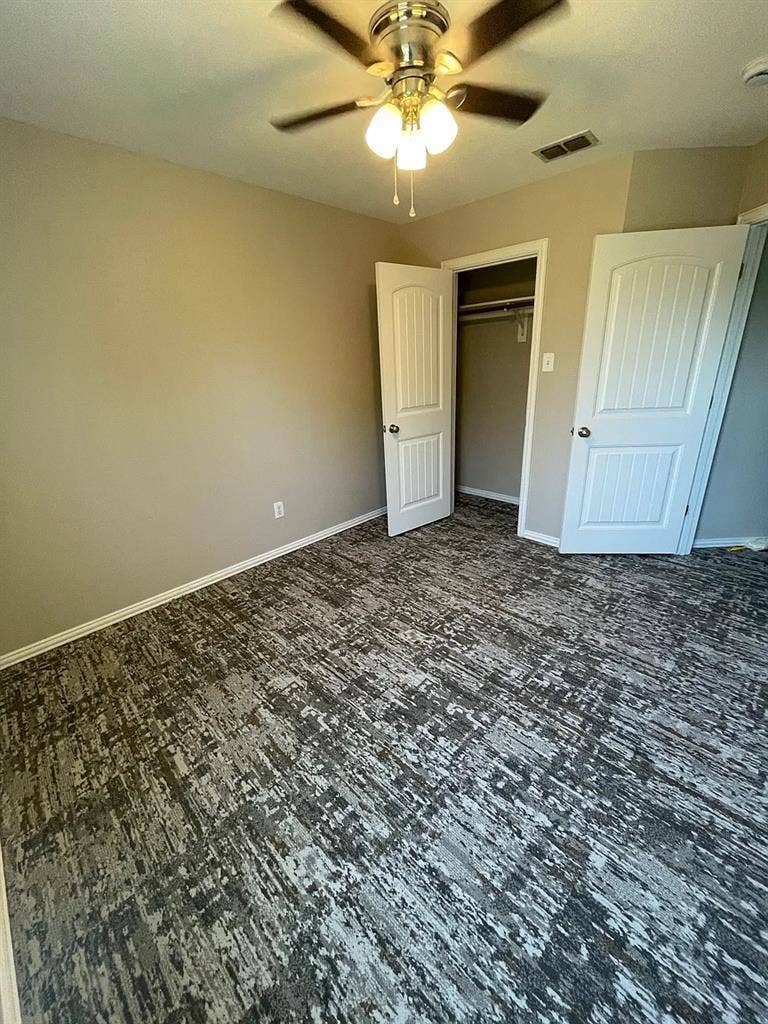 2 BR in Fort Worth