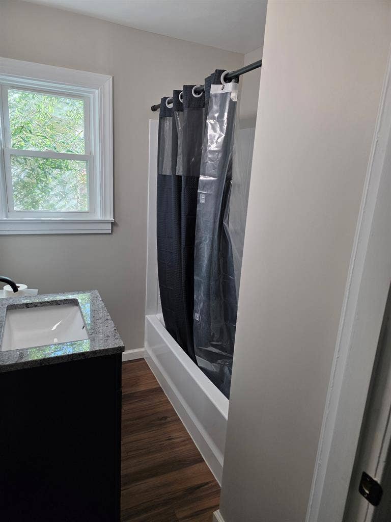 Furnished room for rent