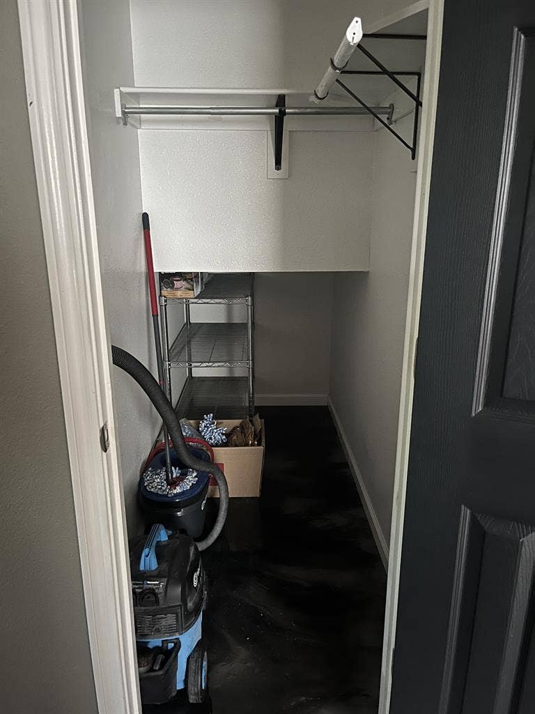 Furnished rm, priv bath- Lewisville