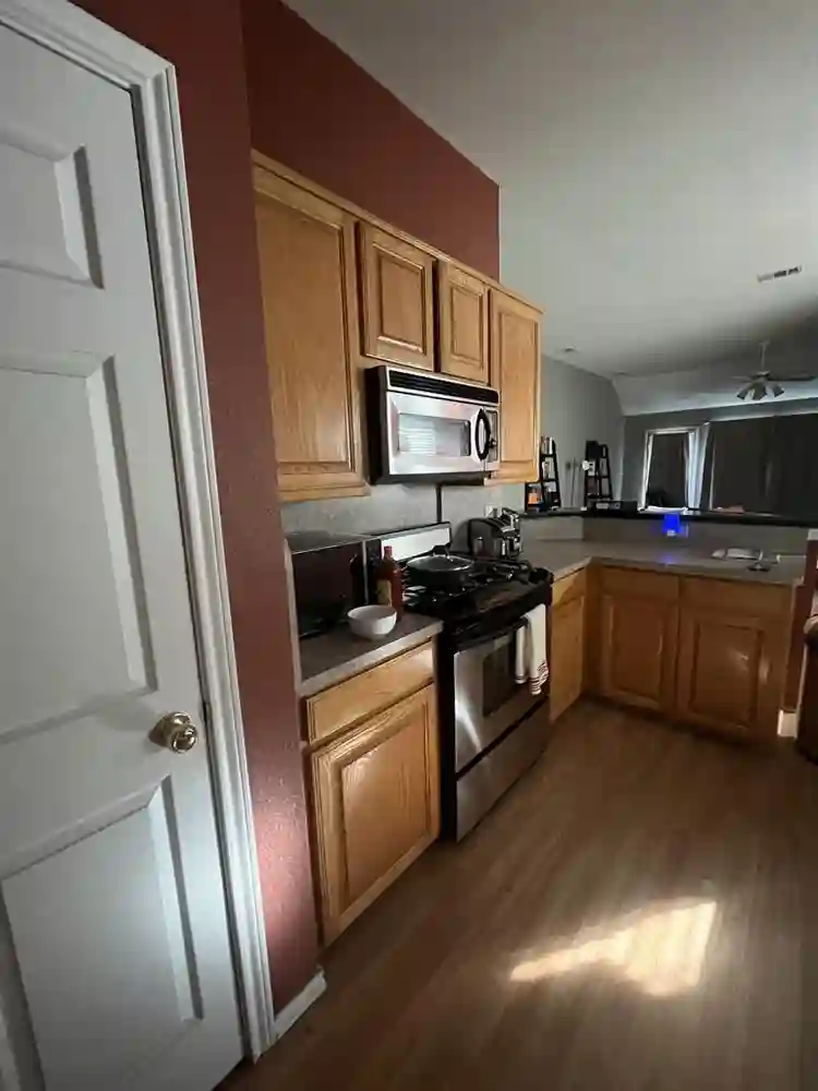 Furnished rm, priv bath- Lewisville