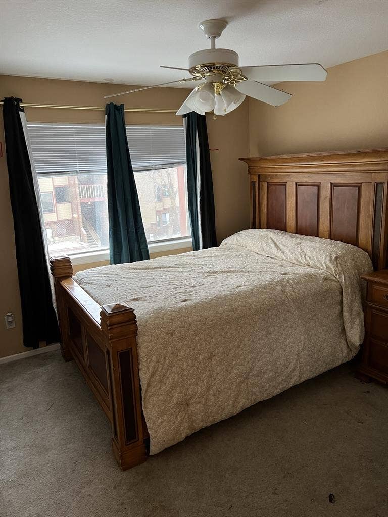 Nice Bedroom with Private Bath.