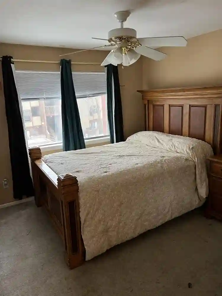 Nice Bedroom with Private Bath.