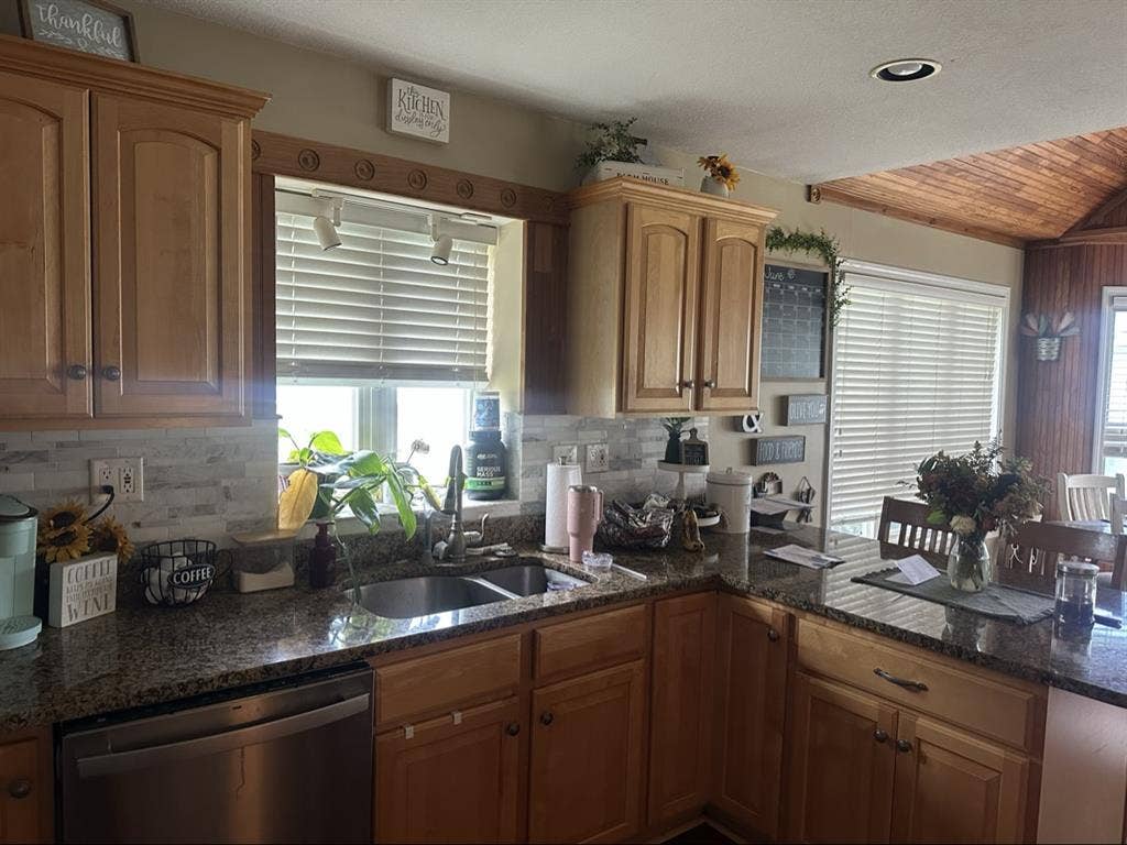 Looking for a Roommate IMMEDIATELY