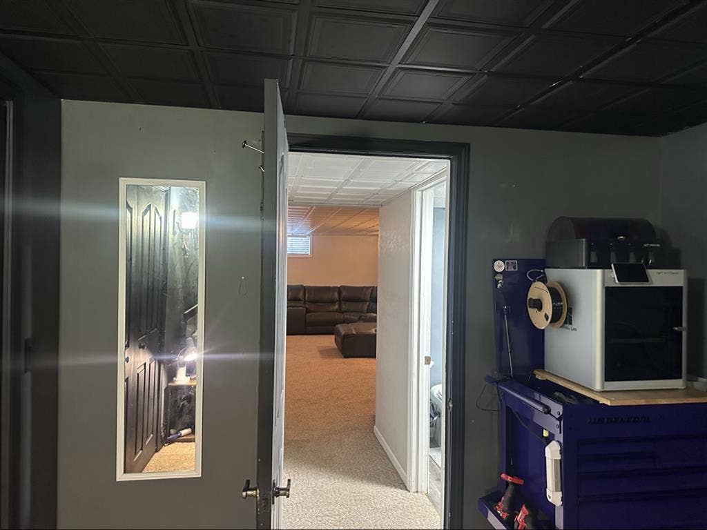 Looking for a Roommate IMMEDIATELY