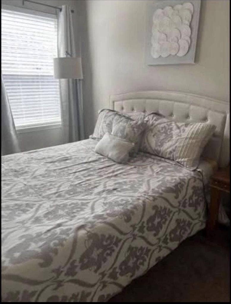 Room for rent Humble/ Houstonn