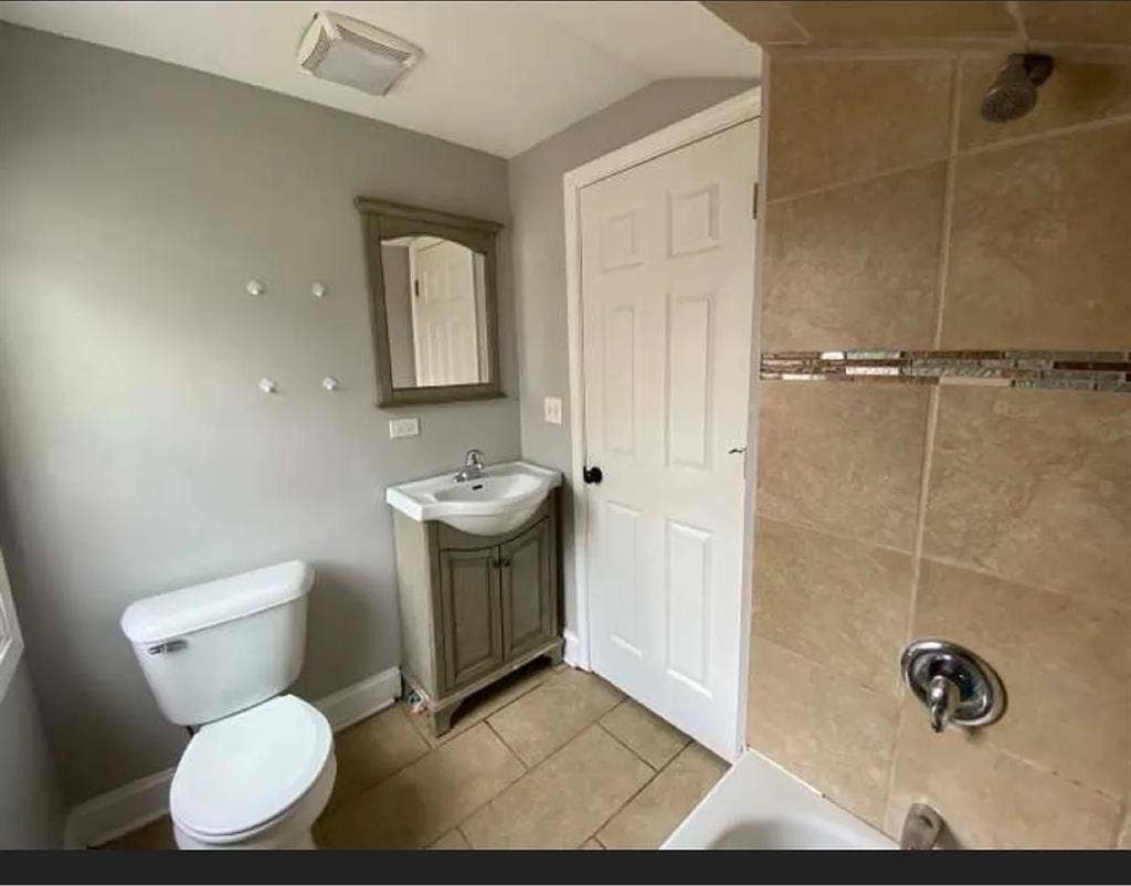Newly Built 2Bedr00m 2bath For Rent
