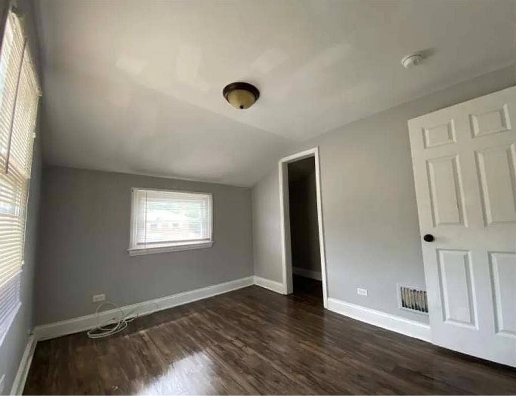 Newly Built 2Bedr00m 2bath For Rent