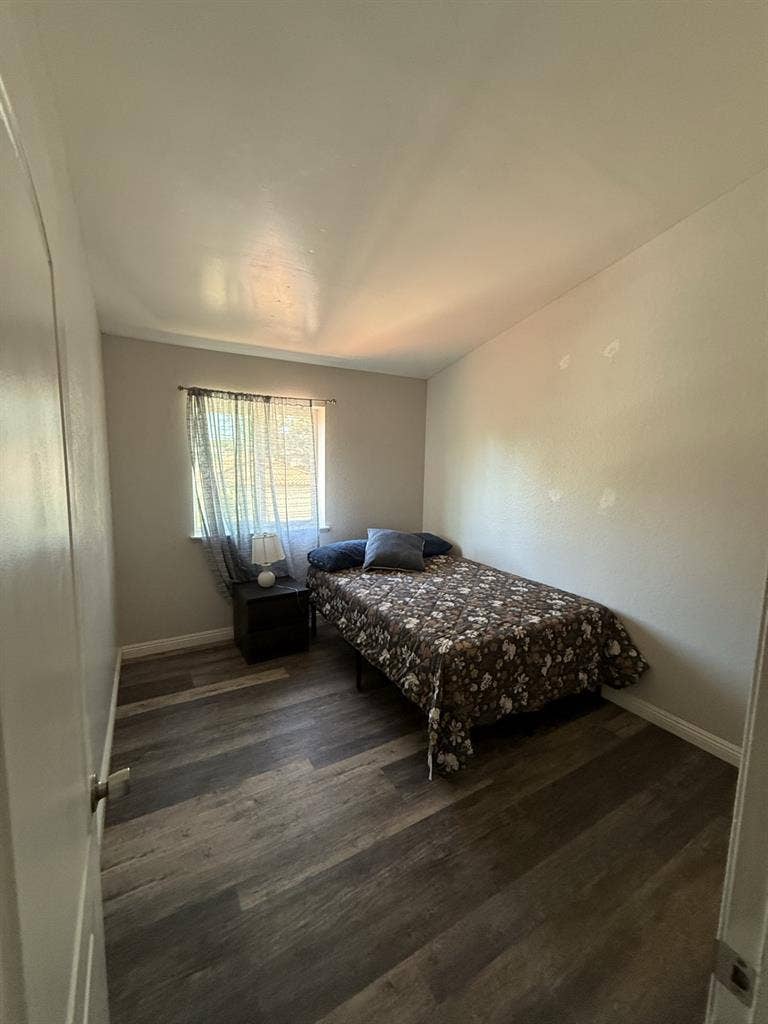 Rancho Cucamonga Room available