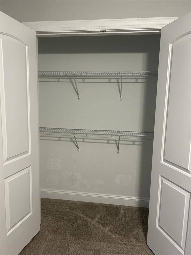 Furnished Room w/ Private Bathroom