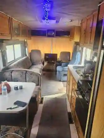 Looking for another RV roommate