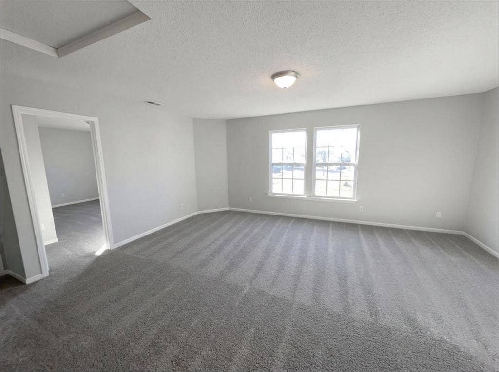 A spacious 3 bedroom 2.5 bathroom
