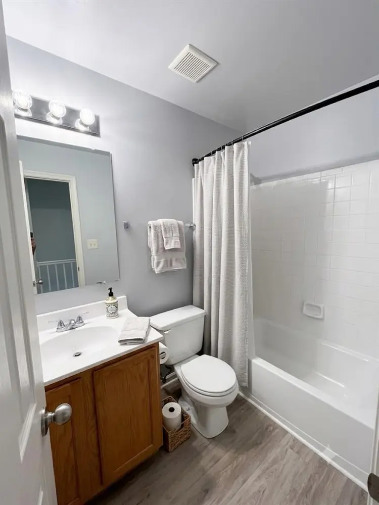Modern 3BR in Bowie MD