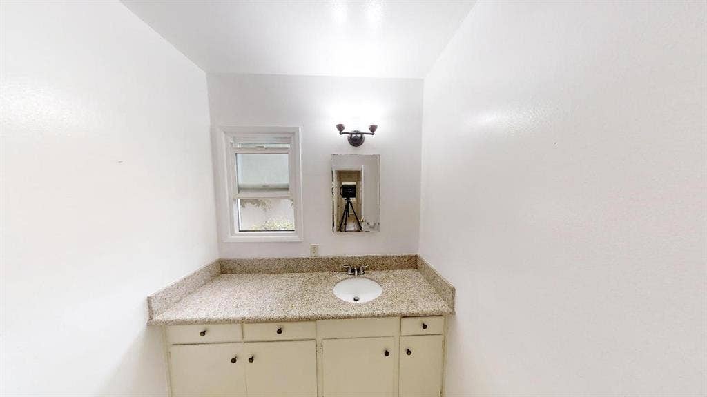 Private Furnished Room for Rent