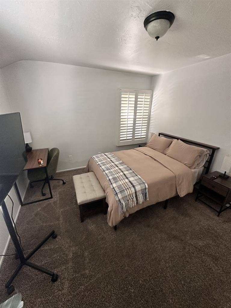 Private Furnished Room for Rent