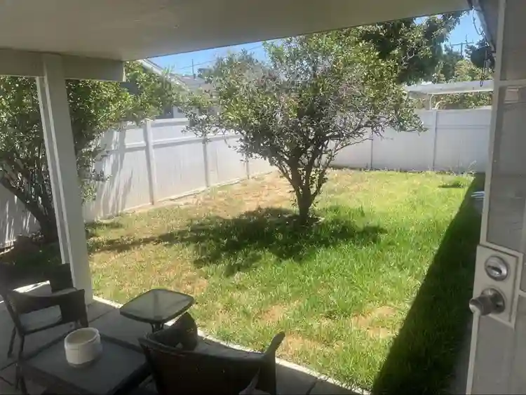 Room for Rent in Santa Ana