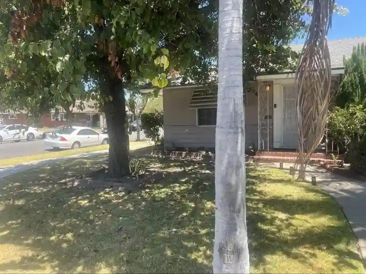 Room for Rent in Santa Ana