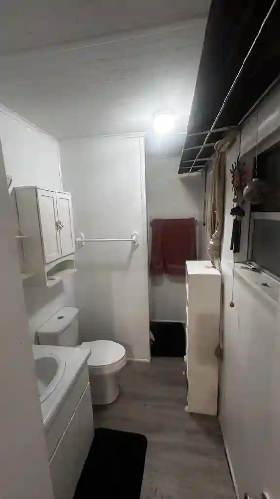 Looking for 2 roommates ASAP!