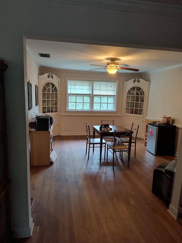 Seeking to split my lease.