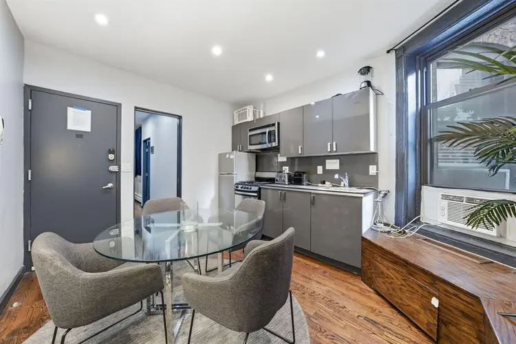 Live Flexibly on the UES
