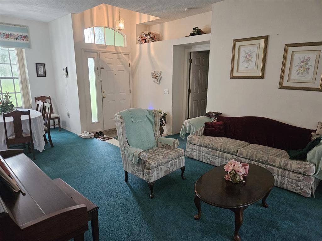 Room in house on scenic lake.