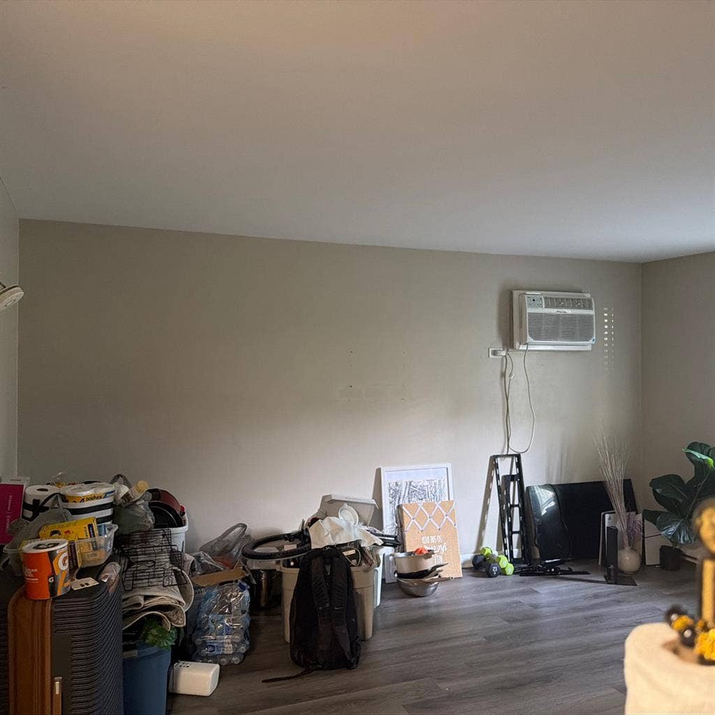 This is a Bedroom at lease takeover